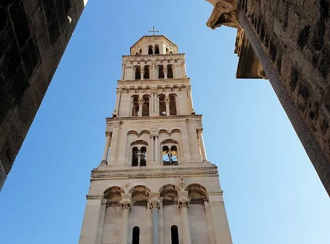 דירה Goda Center Of